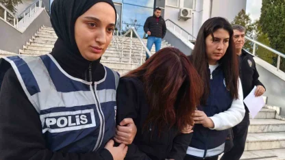 Yoğun bakımdaki bebeği darbeden hemşire tutuklandı