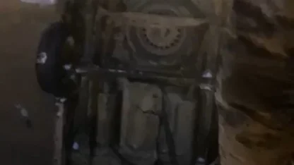 Yüksekova’da buzlanma nedeniyle köprüden düşen otomobildeki 4 kişi yaralandı