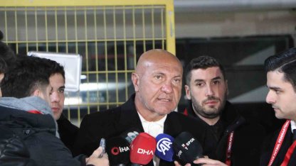 Yüksel Yıldırım: "Kaleci İrfan Can Eğribayat transferi için Fenerbahçe ile anlaştık"