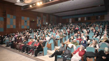 Yunus Emre, Esenyurt’ta ilahiler ve şiirlerle anıldı