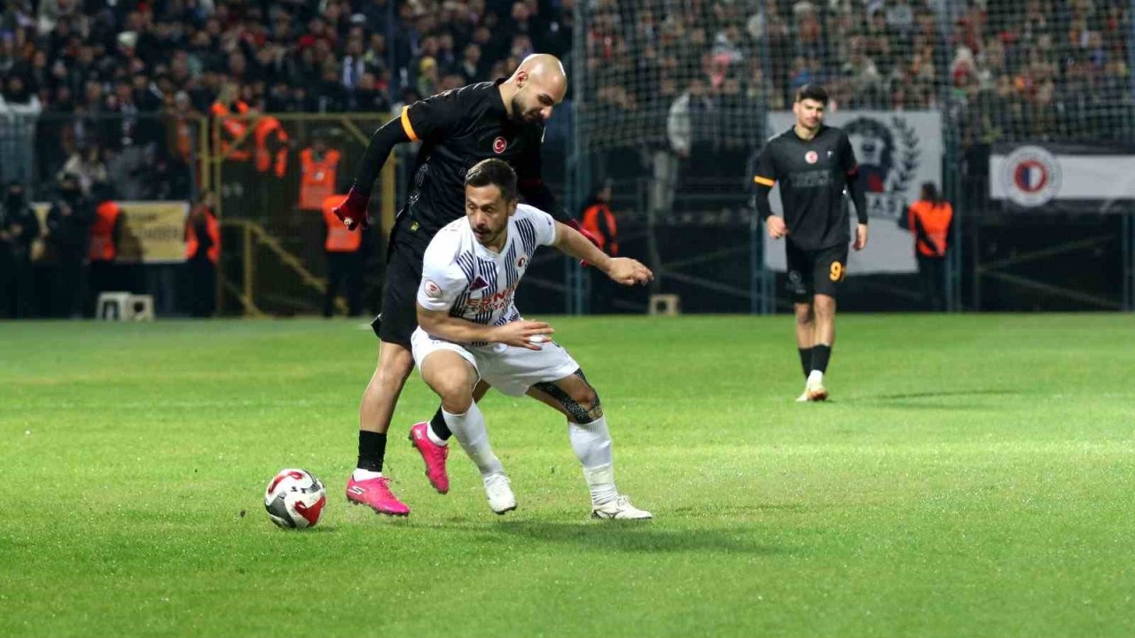 Ziraat Türkiye Kupası: Fethiyespor: 0 - Galatasaray: 0 (İlk yarı)