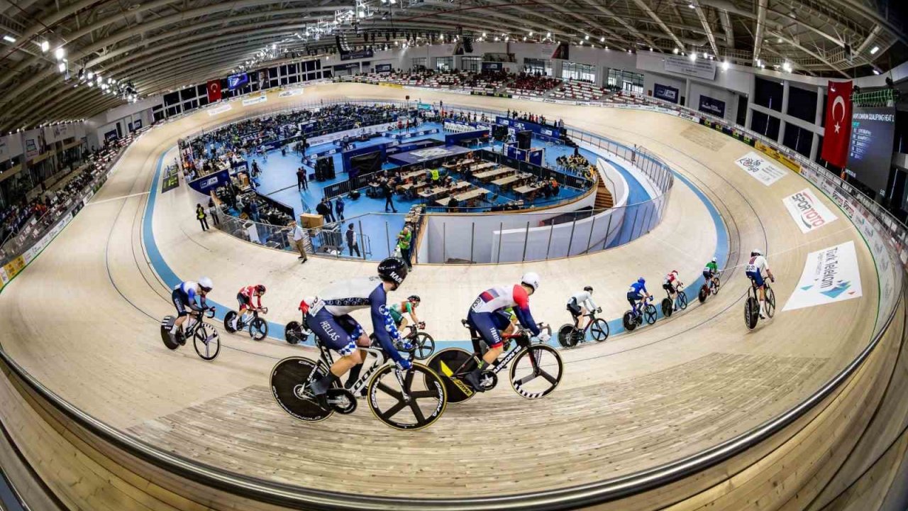 2026 UEC Avrupa Pist Bisikleti Şampiyonası’nın dördüncü günü rekorla başladı