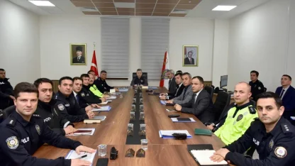 Adıyaman’da aylık emniyet değerlendirme toplantısı yapıldı