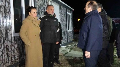 AFAD Başkanı Pehlivan: "(Uşak’taki taşkınlar) Şu an itibarıyla yaklaşık 100 araç, 150 personel görev yapıyor"