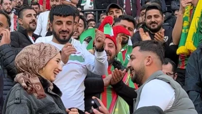 Amed Sportif Faaliyetler maçı öncesi tribünde sürpriz teklif