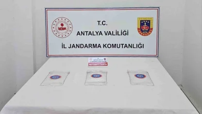 Antalya’da 1 kilo 810 gram uyuşturucu madde ele geçirildi