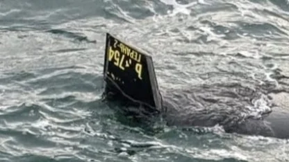 Arnavutköy Karaburun açıklarında balıkçılar denizde insansız hava aracı olduğu düşünülen bir cisim bulundu. Balıkçıların ihbarı üzerine bölgeye sahil güvenlik ekipleri sevk edildi. Ekiplerin incelemesi devam ediyor.