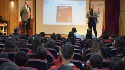 "Asrın felaketi"nin yıl dönümünde öğrencilere deprem eğitimi