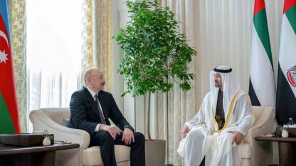 Azerbaycan Cumhurbaşkanı Aliyev, BAE Devlet Başkanı Nahyan ile bir araya geldi