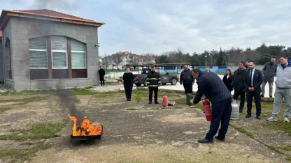 Babaeski Gençlik ve Spor Müdürlüğü personeline yangın söndürme eğitimi