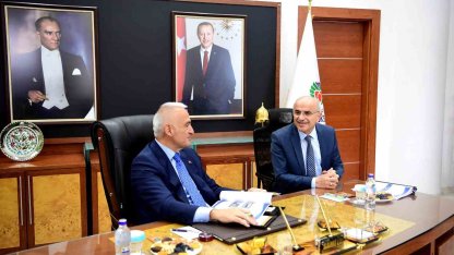 Bakan Ersoy’dan Başkan Er’e ziyaret