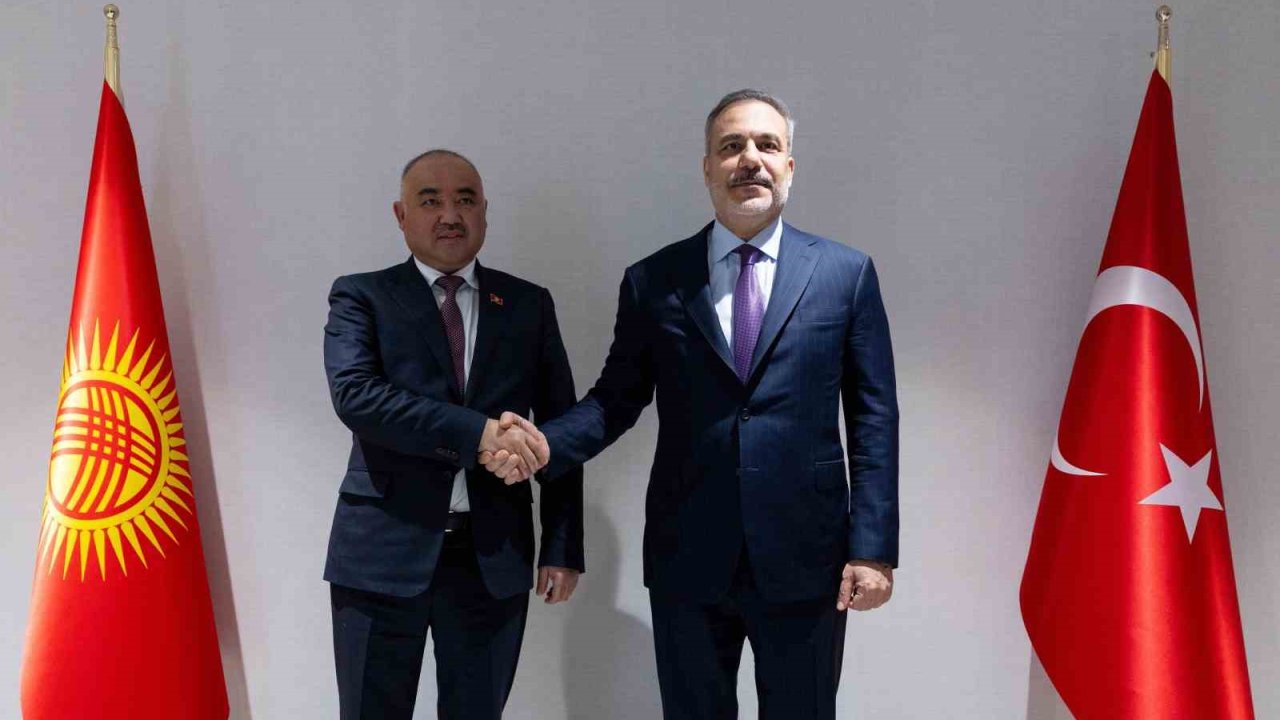 Bakan Fidan, Kırgızistan Yüksek Meclisi Başkanı Uulu ile görüştü