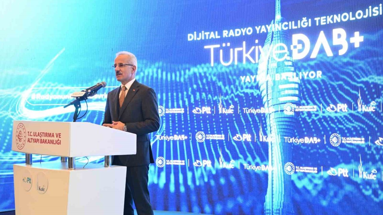 Bakan Uraloğlu: "DAB+ ile İstanbul’a 448 yeni radyo frekansı kazandırdık"
