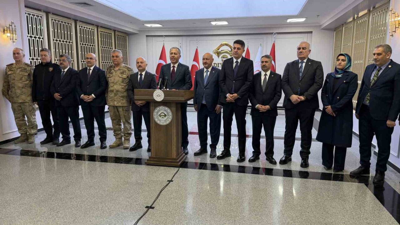 Bakan Yerlikaya: "Asrın felaketini asrın inşasına dönüştürdük"