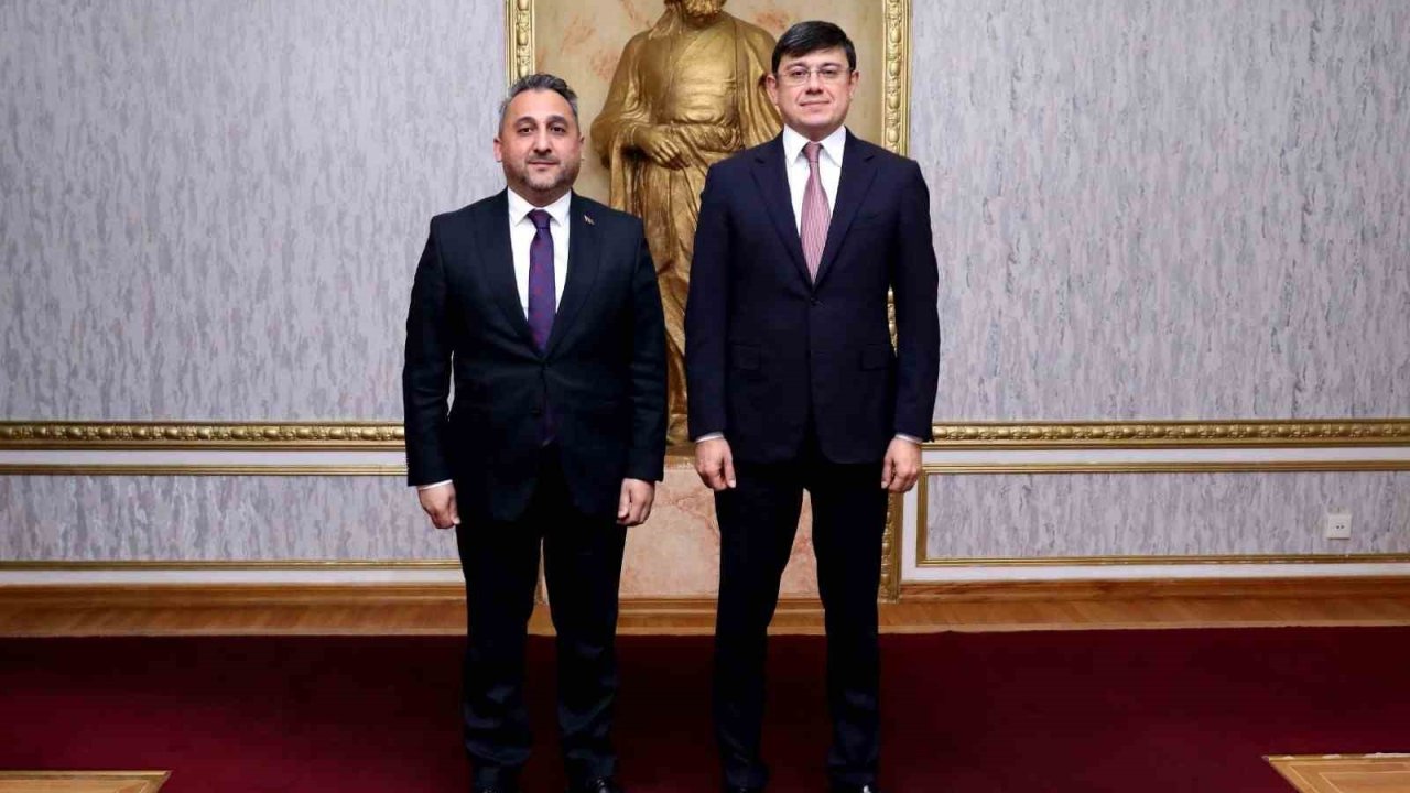 Bakü’de stratejik buluşma