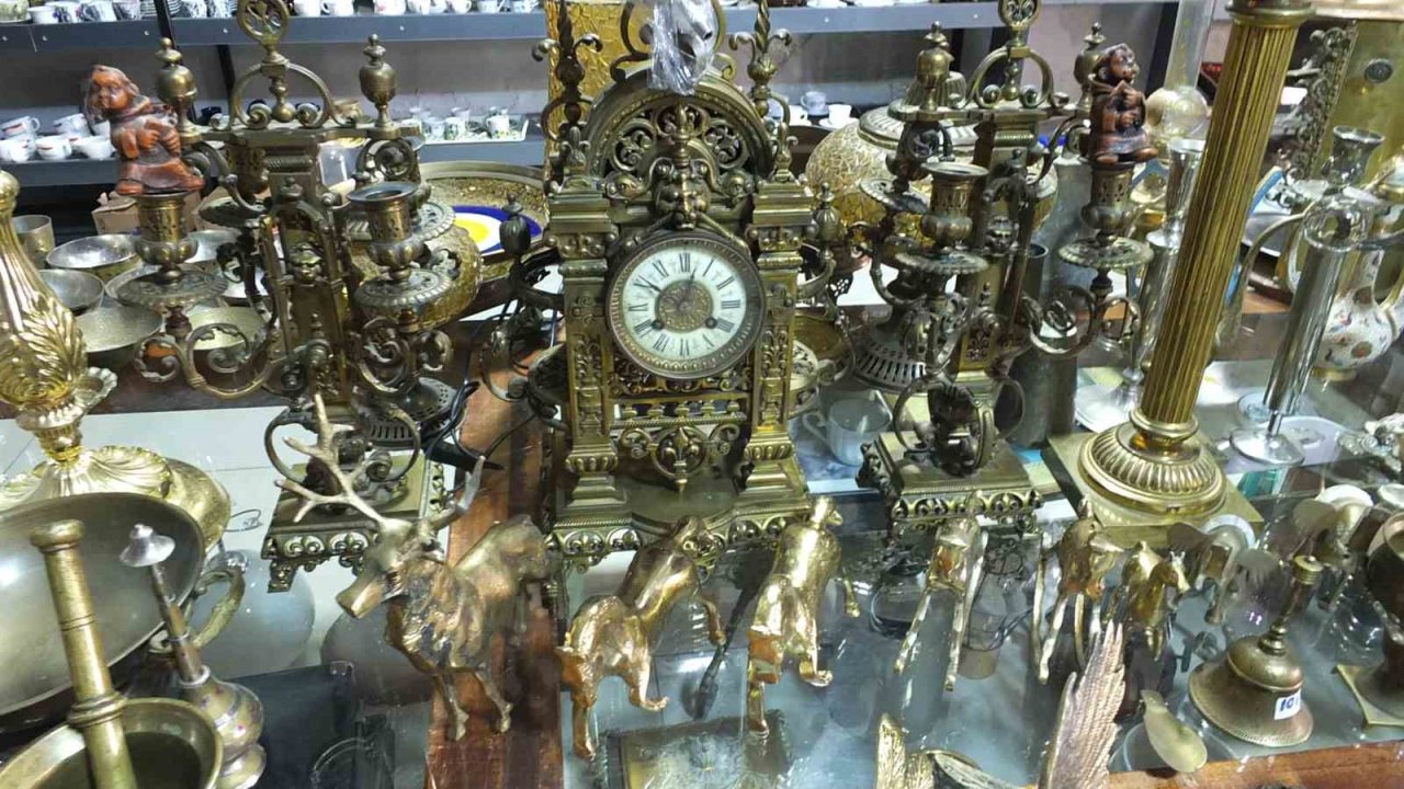 Balıkesir’de 146 yıllık tarihi saat görücüye çıktı