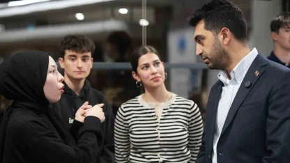 Başkan Bingöl Tuzla’da gençlerle iftar sofrasında bir araya geldi