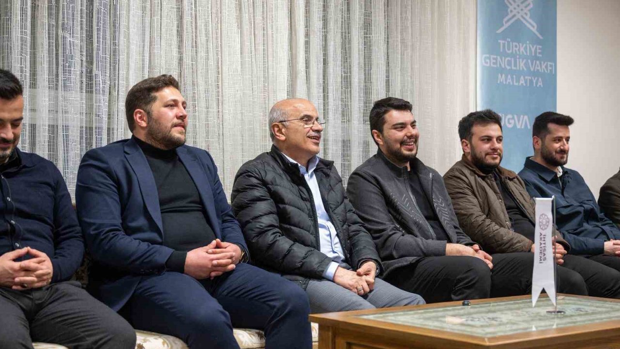 Başkan Er: "Ulaşımla ilgili önemli çalışmalarımız olacak"