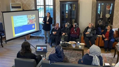 Başkan Kurnaz: "Diyetisyenlerimiz, kadınlarımızın hizmetinde"