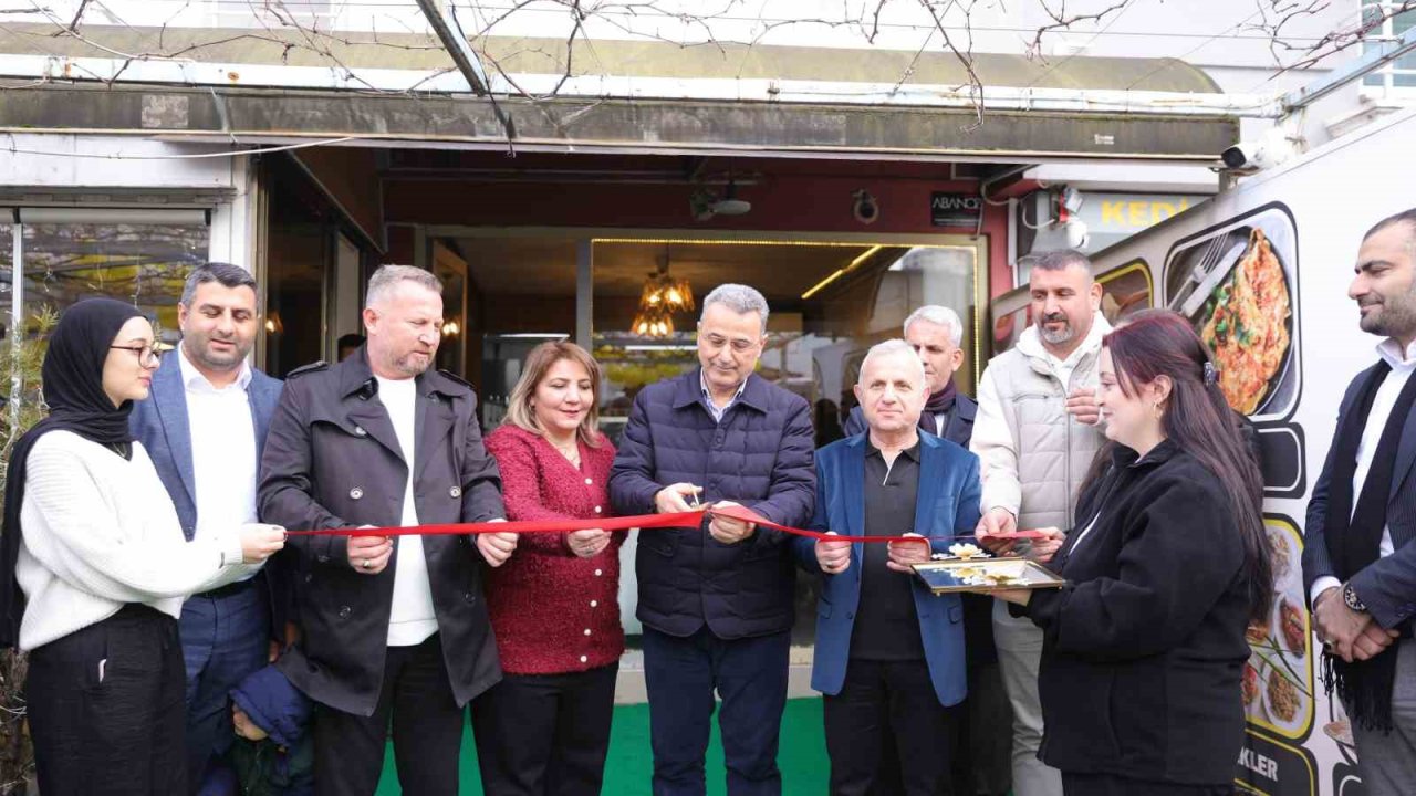 Başkan Kurnaz: "İlkadım’da yeni işletmeler ekonomiye değer katıyor"