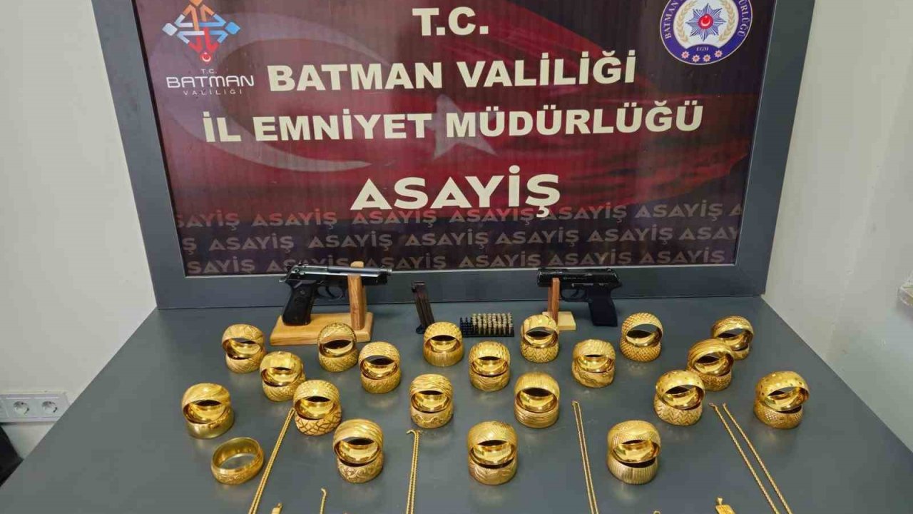 Batman’daki kuyumcu soygununda 8 şahıs yakalandı
