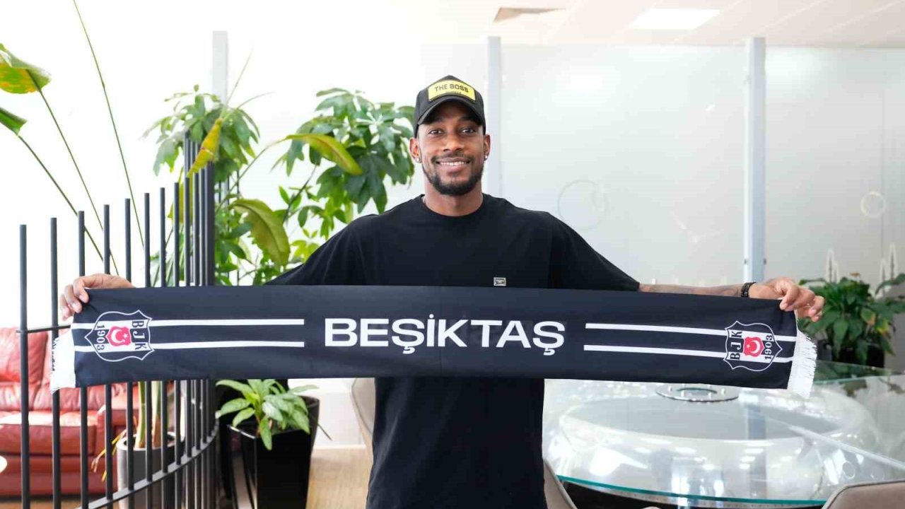Beşiktaş’ın anlaşmaya vardığı Amir Murillo, İstanbul’a geldi