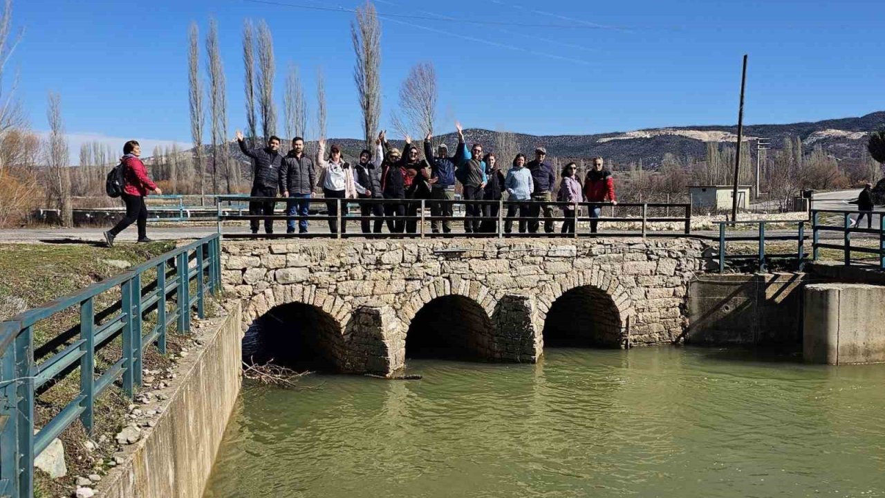 Beyşehir’de kuruyan tabiat harikası yeniden suya kavuştu
