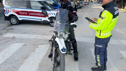Bilecik’te motosiklet ve motorlu bisikletlere sıkı denetim