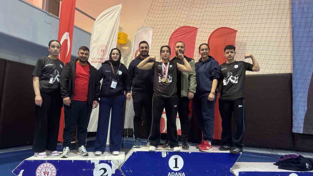 Bitlisli sporculardan büyük başarı