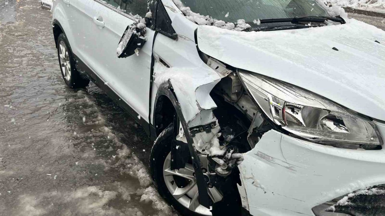 Bitlis’te zincirleme trafik kazası