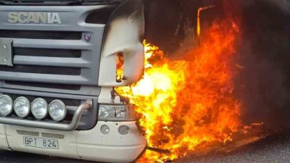 Bolu Dağı’nda tanker alev alev yandı