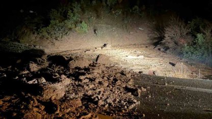 Bolu’da yol heyelan nedeniyle ulaşıma kapandı