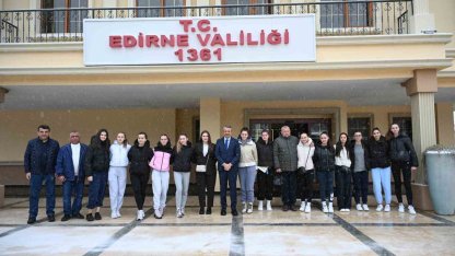 Bulgaristan Şampiyonu Kır Voleybol Takımı Edirne’de