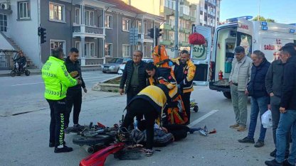 Burdur’da motosiklet ile otomobil çarpıştı: 1 yaralı