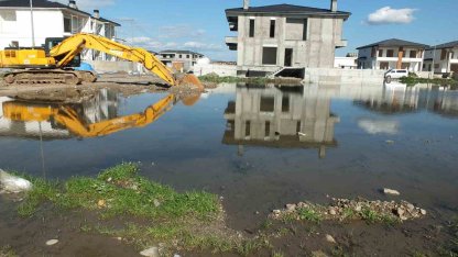 Burhaniye’ de çevre felaketi yaşanıyor