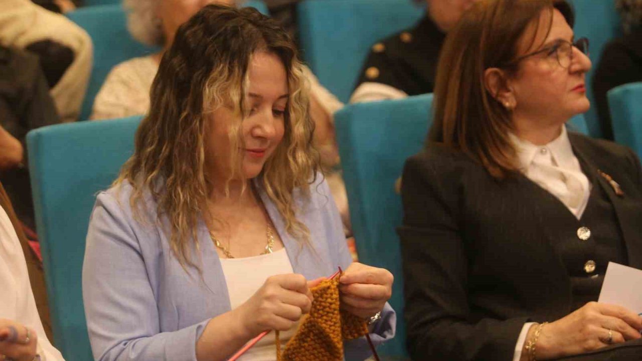 Bursa’da kadınlardan huzurevine ilmek ilmek sevgi