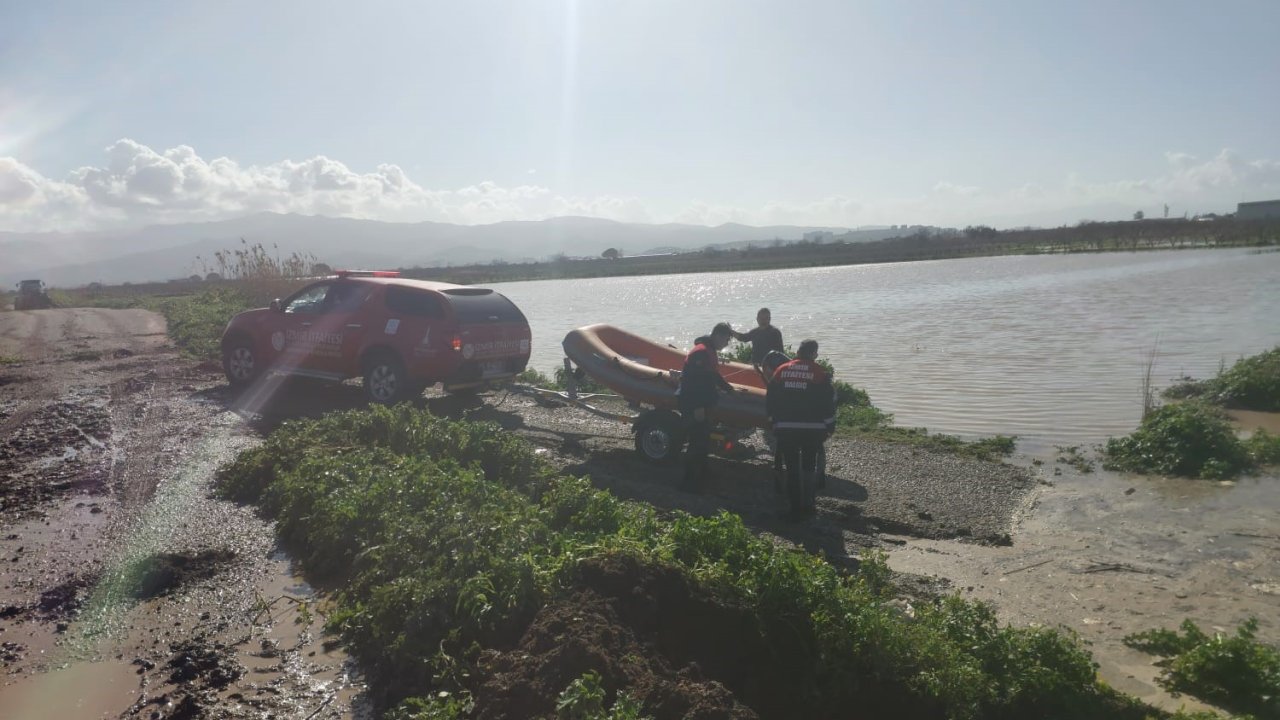 Büyükşehir ekiplerinin özverili çabası: Mahsur kalan hayvanlar kurtarıldı