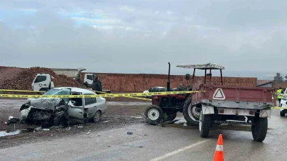 Çorum’da traktör otomobille çarpıştı: 1 ölü, 2 yaralı