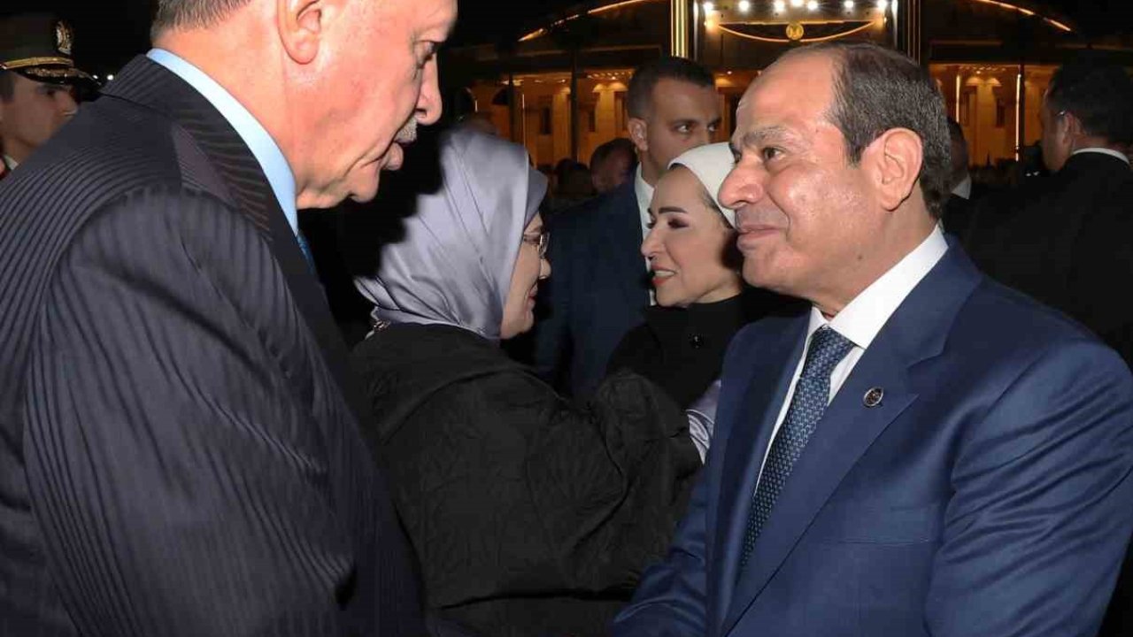 Cumhurbaşkanı Erdoğan, Mısır’daki temaslarını tamamladı