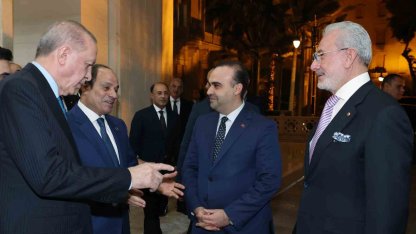 Cumhurbaşkanı Erdoğan’dan Mısır Cumhurbaşkanı es-Sisi’ye Togg hediyesi