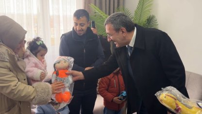 Cumhurbaşkanı Yardımcısı Yılmaz Şahinbey’de sosyal konutları inceledi