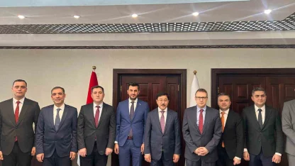 DEİK/Türkiye-Irak İş Konseyi Başkanı Halit Acar, Irak Merkez Bankası Başkanı Al-Alaq ile görüştü