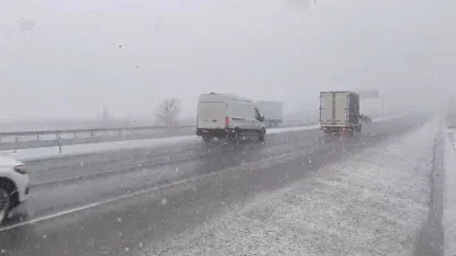 Denizli’nin yüksek kesimlerinde kar yağışı etkili oluyor