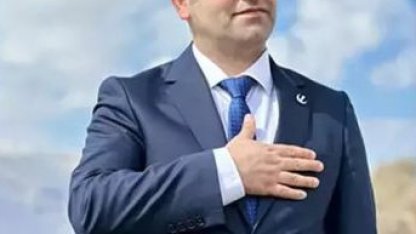 Derecik Belediye Başkanı Hasan Dinç’in başkanlığı düştü