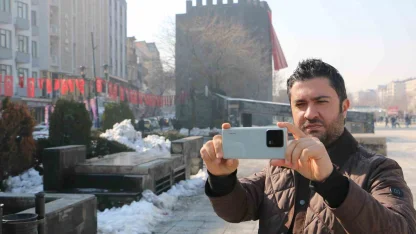 Diyarbakır surlarının 1932’de yıkılan bölümleri yapay zekayla yeniden canlandırıldı