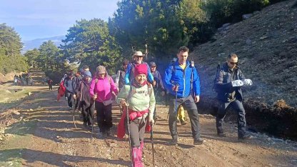 Doğaseverler Denizli’nin yeşilliklerine yürüyor
