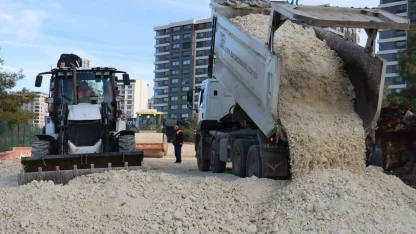 Doğukent’e 17 metrelik yol yatırımı