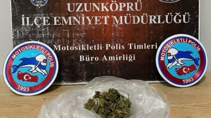 Edirne’de uyuşturucuya geçit yok: 1 şüphelinin üzerinde esrar ele geçirildi