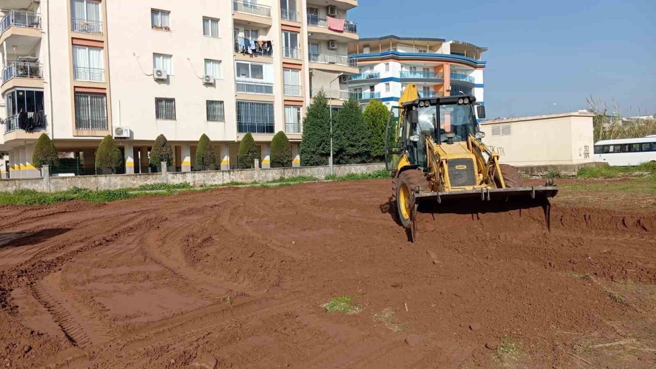 Efeler’de Fenerbahçeliler Parkı için ilk kazma vuruldu