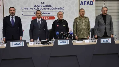 Elazığ Valisi Hatipoğlu: "Acının büyüklüğü karşısında dayanışmamız daha da büyüdü"